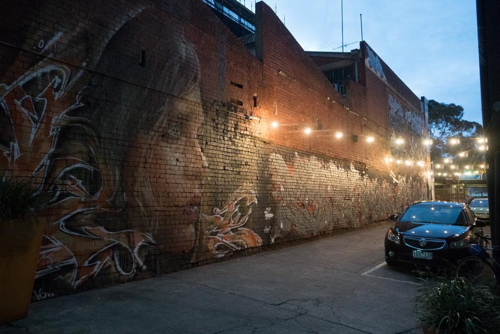 Nomads Melbourne Backpackers Exterior foto
